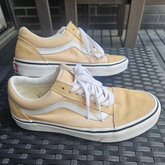 Vans Peach / Light Orange Old Skool Shoe Skate Sneaker Size 8 Women / 6.5 Men - Picture 3 of 12